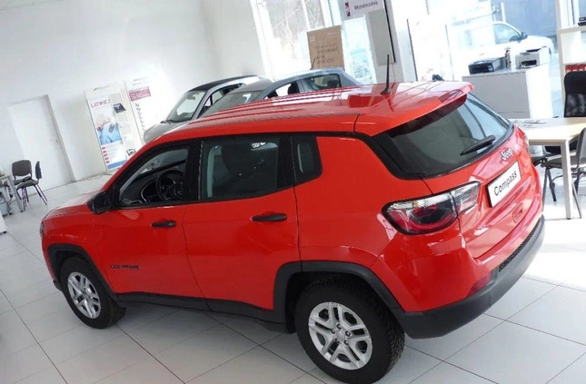 Jeep Compass cena 69999 przebieg: 42970, rok produkcji 2017 z Izbica Kujawska małe 191